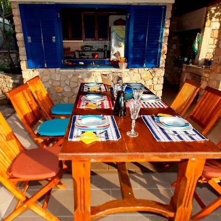 Holiday home Freistehendes In Mit Sonniger Terrasse Und Panoramablick *